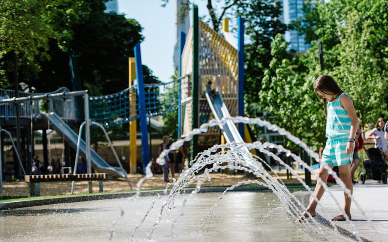 art gallery ontario water play feature
