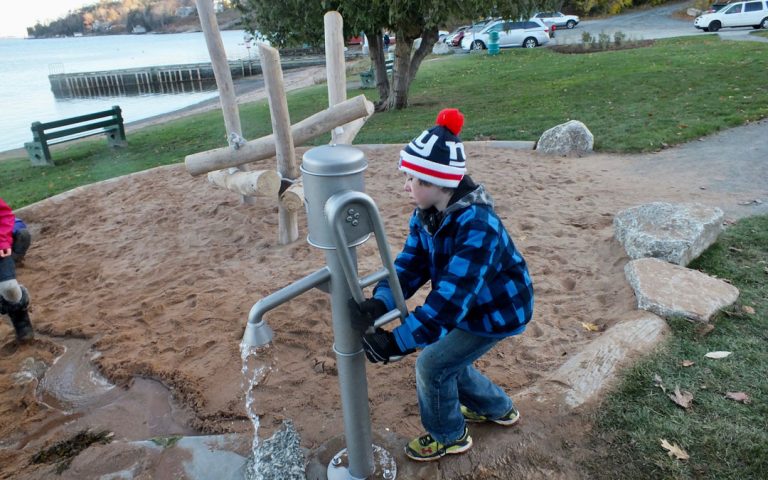 water pump sand play interactive